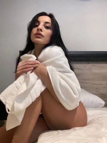 Юна